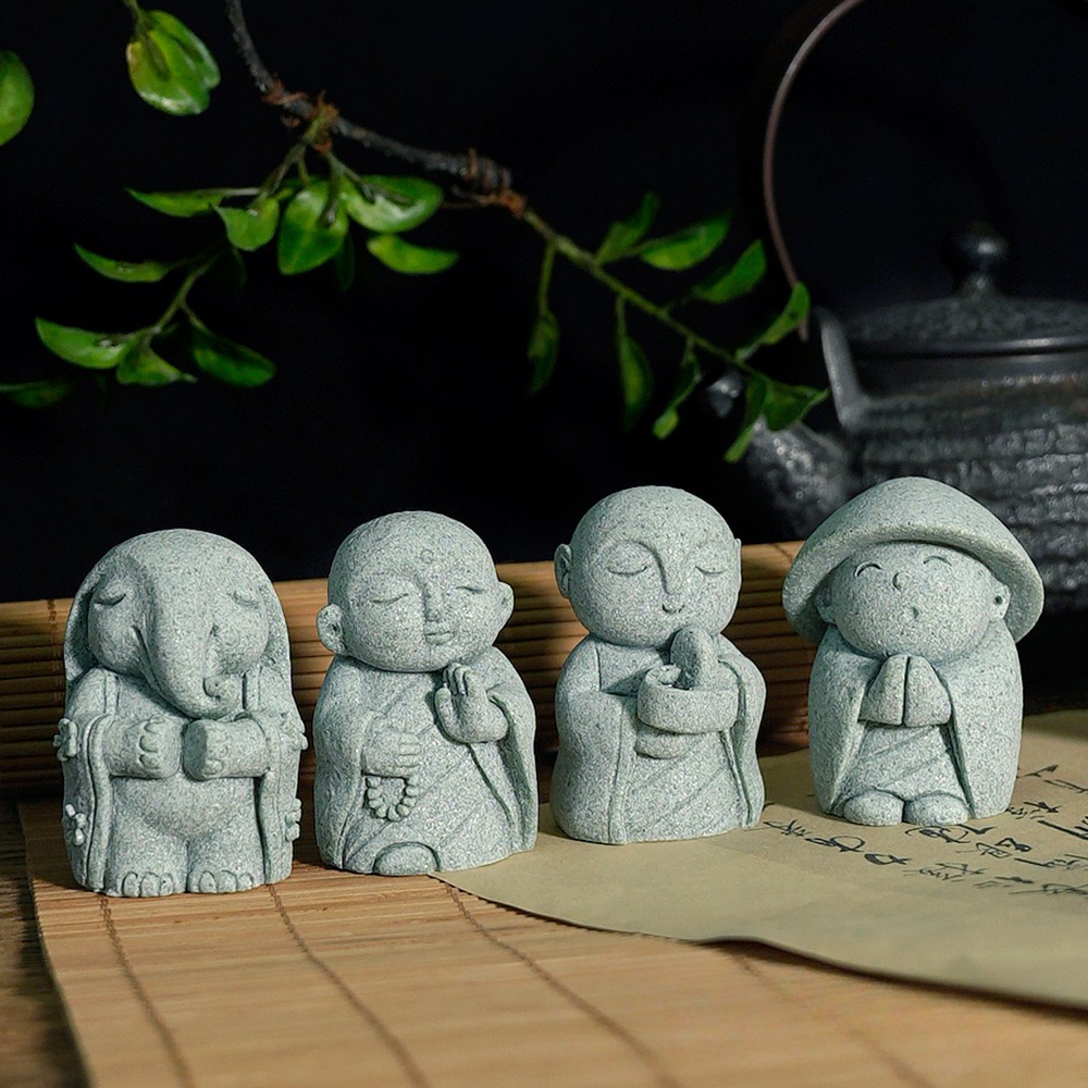 Japanese Buddha Figurine Good  - đánh giá và giá Aquarium Fish Japan